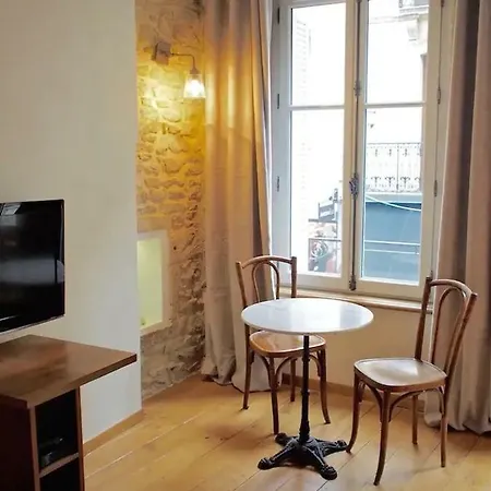 Apartamento Le Bourg - Cosy & Clean Dijon